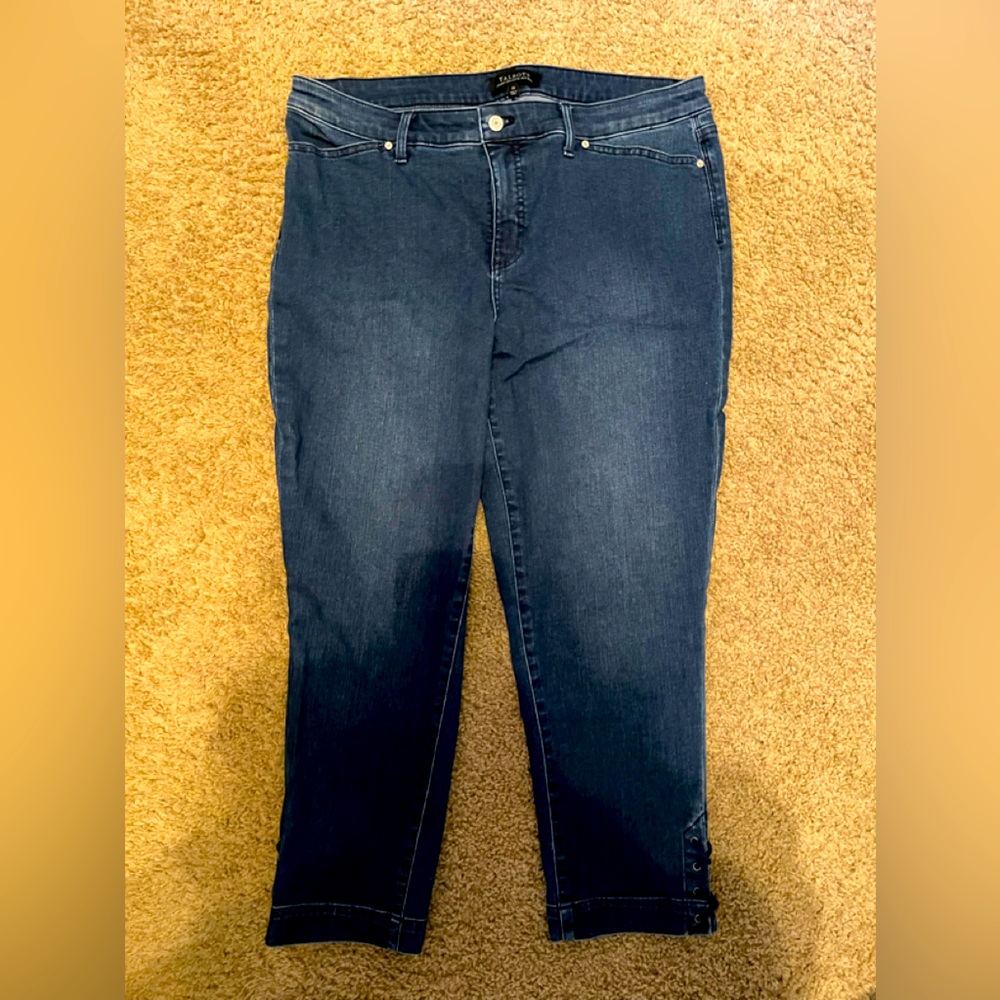 Women's Talbot Jeans Size 14 Capris Flawless Five Pocket